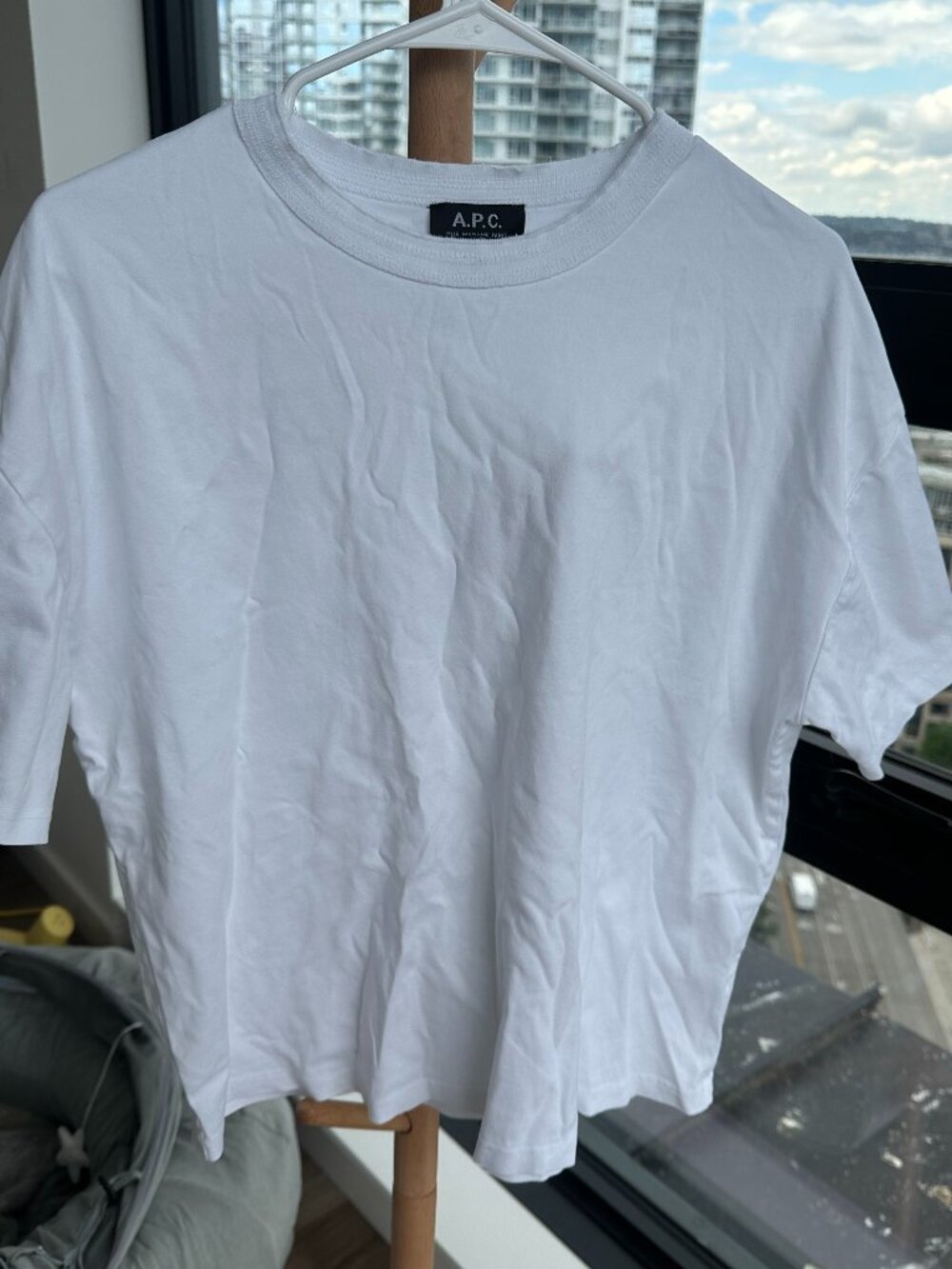 A.P.C. White Crew Neck T-Shirt Size L 100% Cotton Made in Portugal